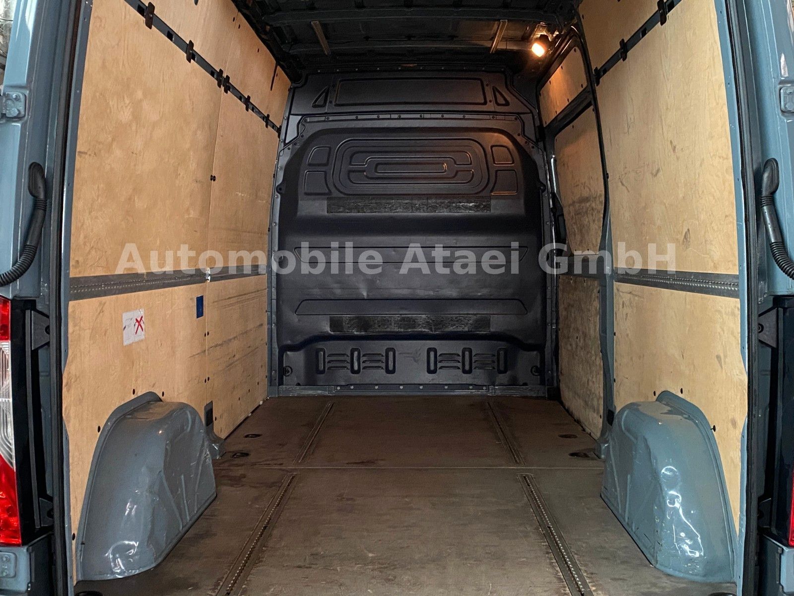 Fahrzeugabbildung Mercedes-Benz Sprinter 314 Automatik AHK+NAVI+KAMERA (1090)