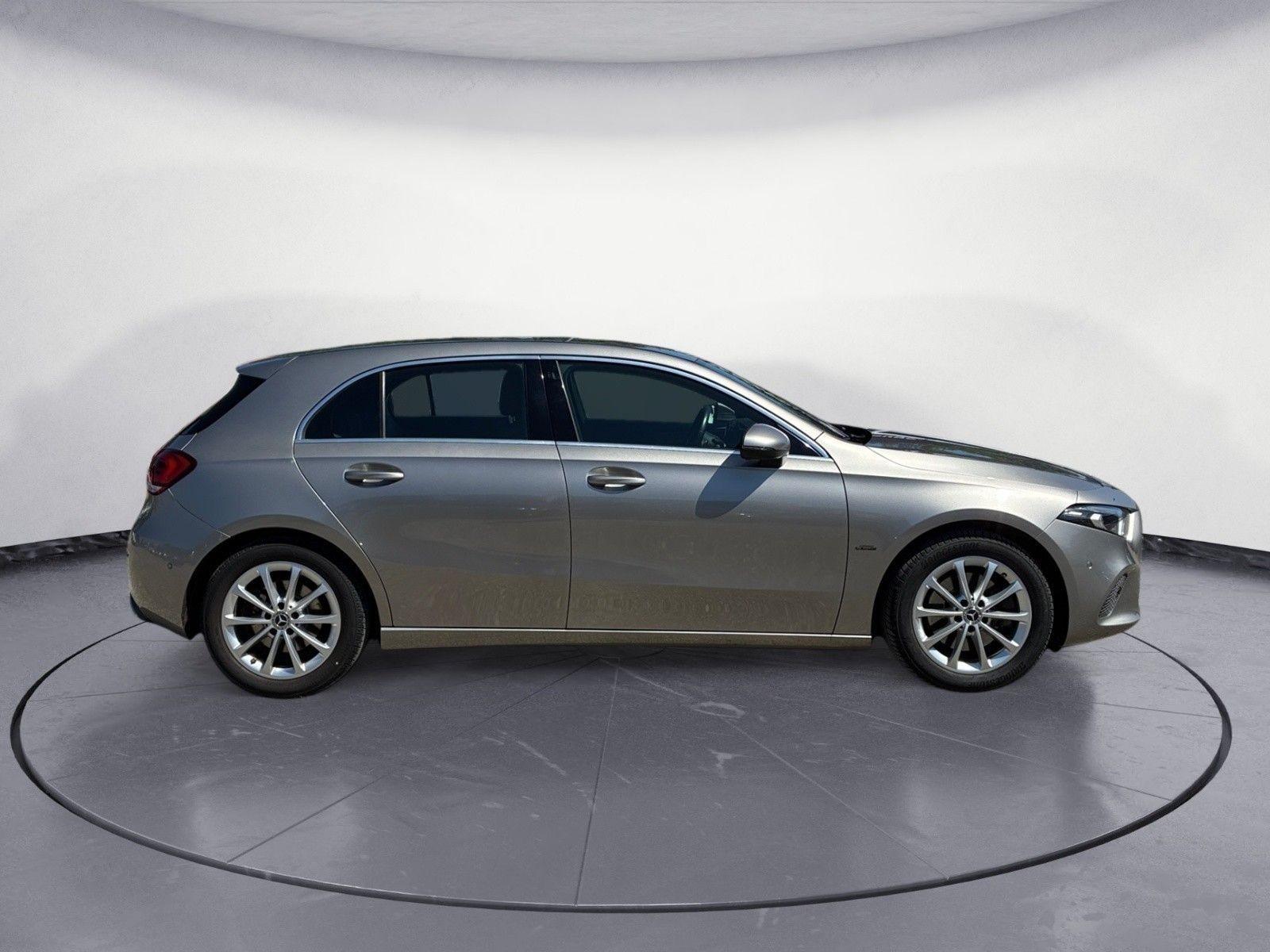 Mercedes-Benz A-Class NAVI*LED*KAMEA* AHK*SHZ*TEMPOMAT, миниатюра 5