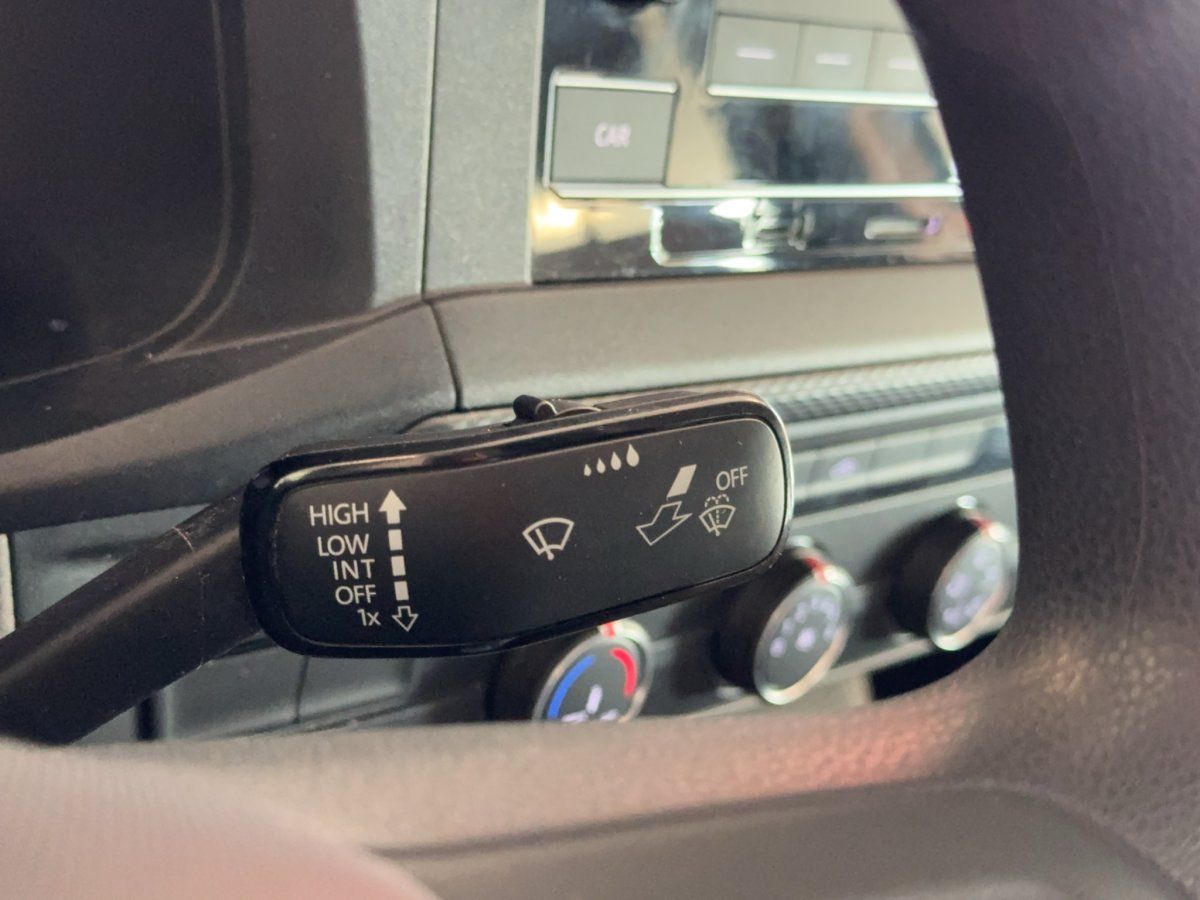 Fahrzeugabbildung Volkswagen T6.1 2.0 TDI Pritsche Doppelkabine LR AHK