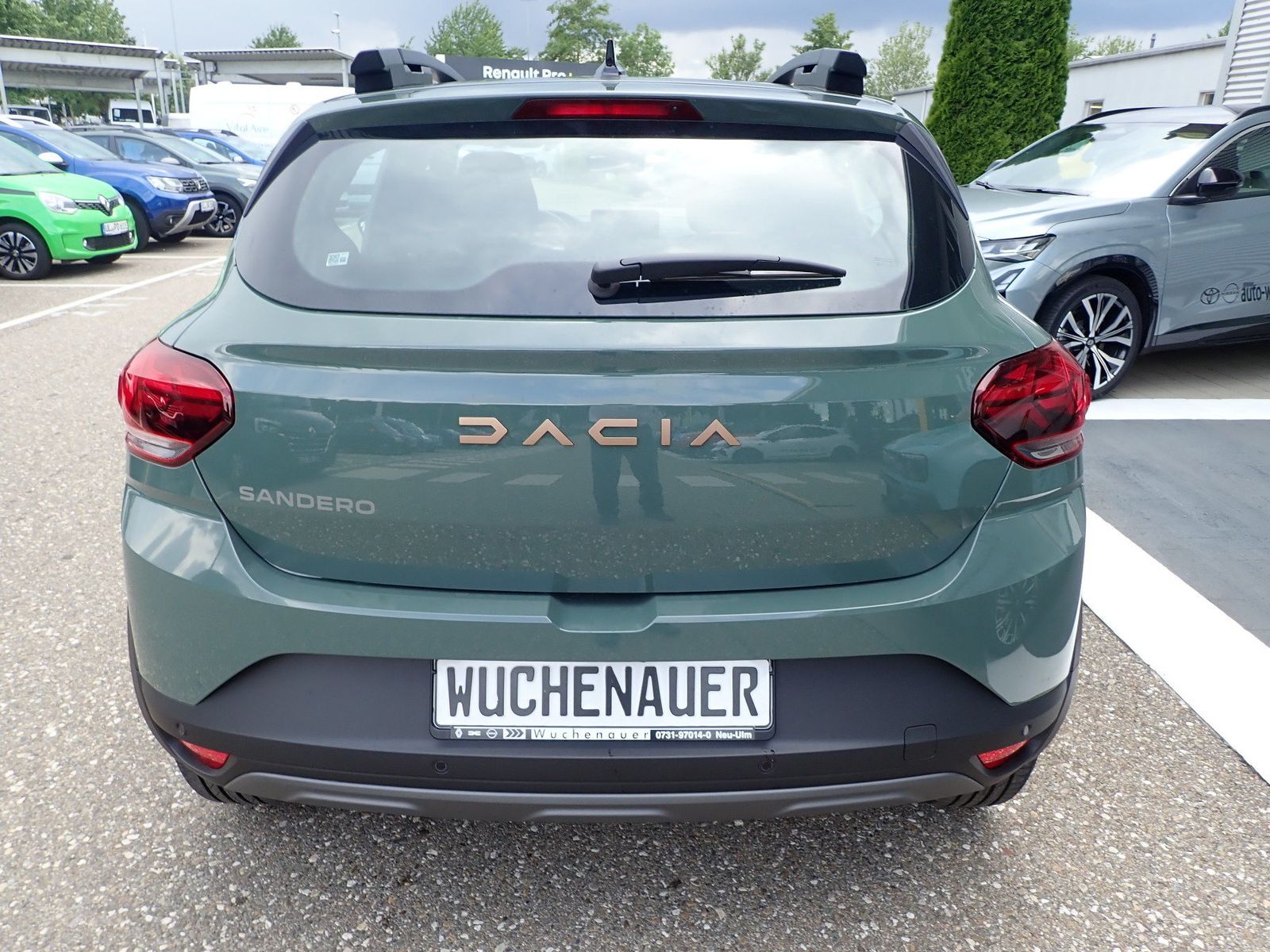 Fahrzeugabbildung Dacia Sandero Stepway Extreme TCe 90 CVT