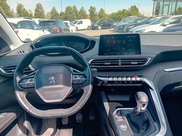 Peugeot 3008 - 8