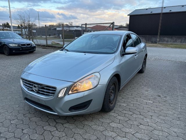 Volvo S60 Lim. Basis 2.0 D3 Automatic