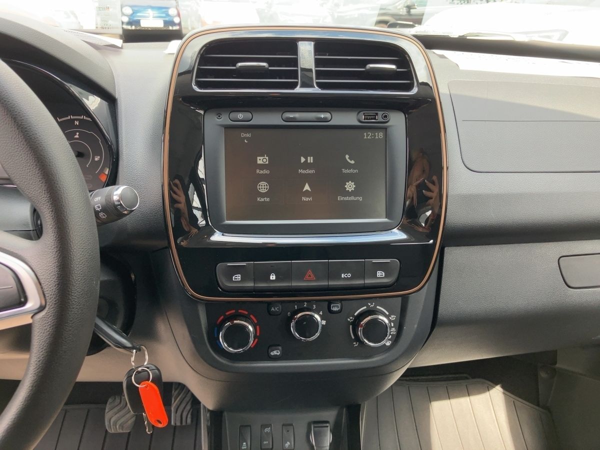 Dacia Spring - Bild 11