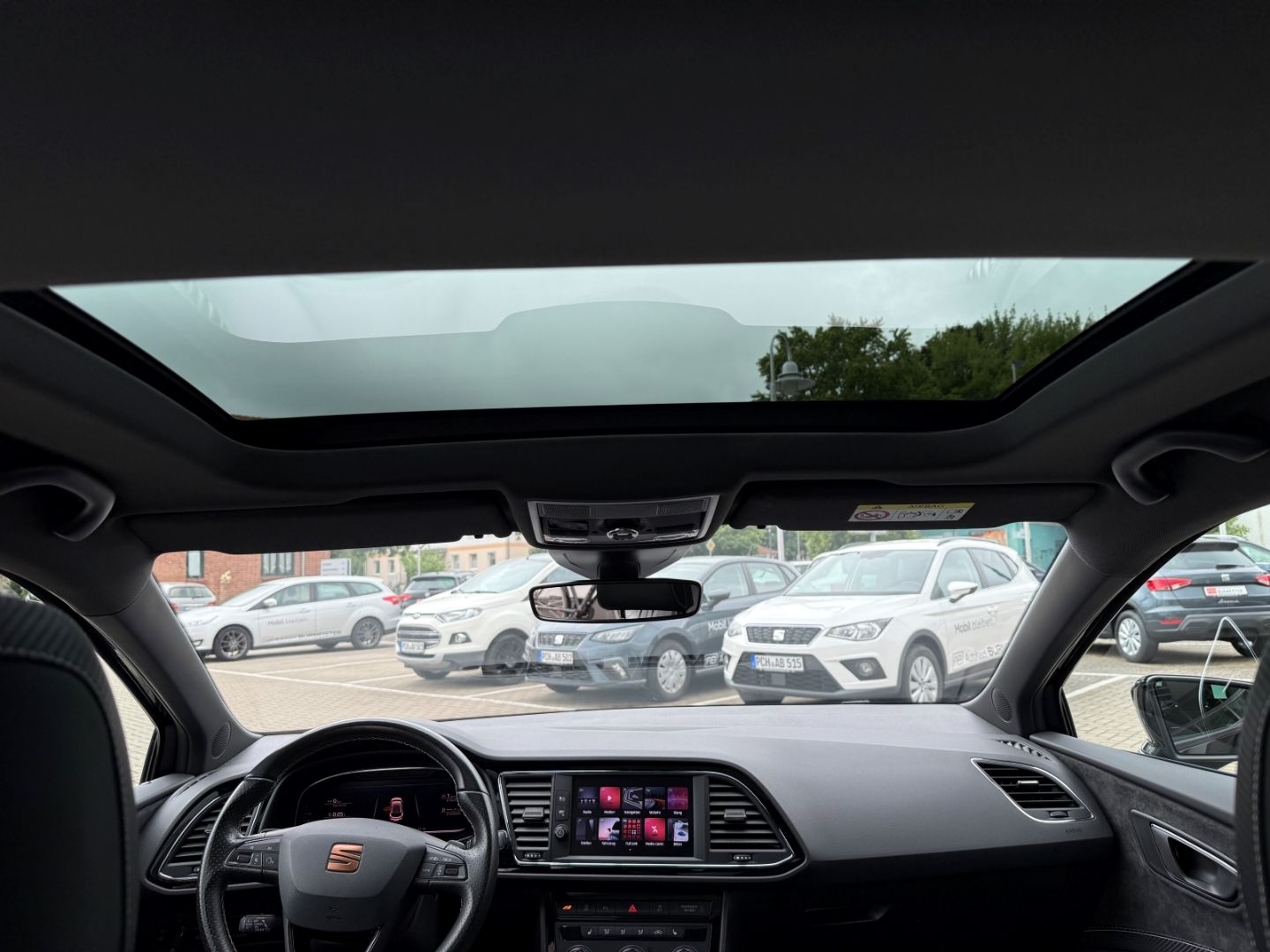 SEAT Leon 290 2.0 TSI EU6d-T Cupra C1 Carplay LED ALU - Image 27