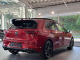 Volkswagen Golf VIII GTI CLUBSPORT LEDER/PANO/HARMAN KARDON - Volkswagen Golf: Vii GTI