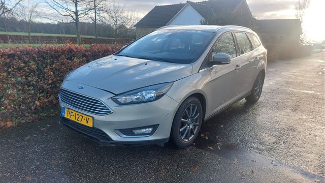 Ford Focus Wagon 1.0 Titanium ECC/NAVI BJ 2017