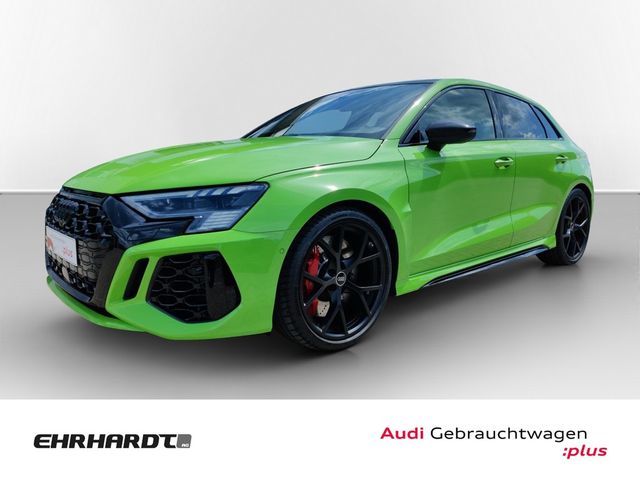 AUDI RS3 Sportback quattro S tronic DCC PANO*HUD*MATR
