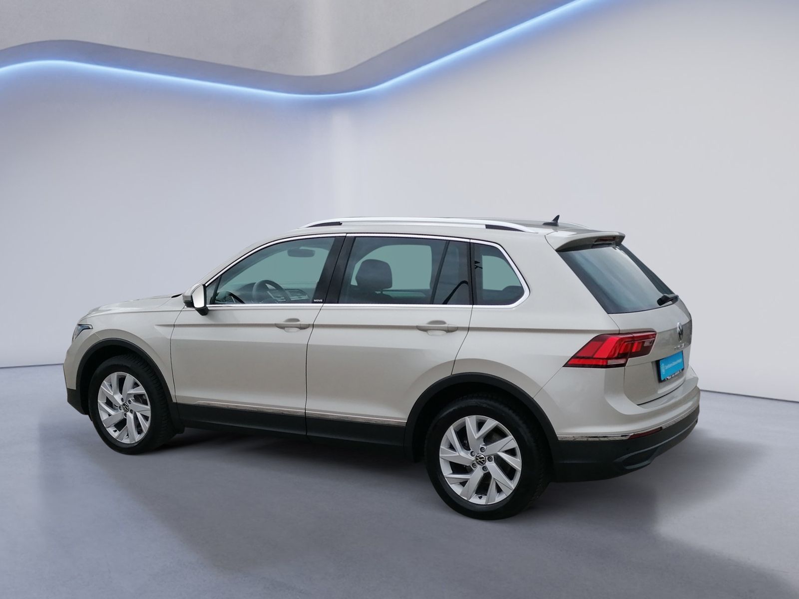 Tiguan Move 1.5 TSI NAVI+LED+SHZ+GRA+AHK+