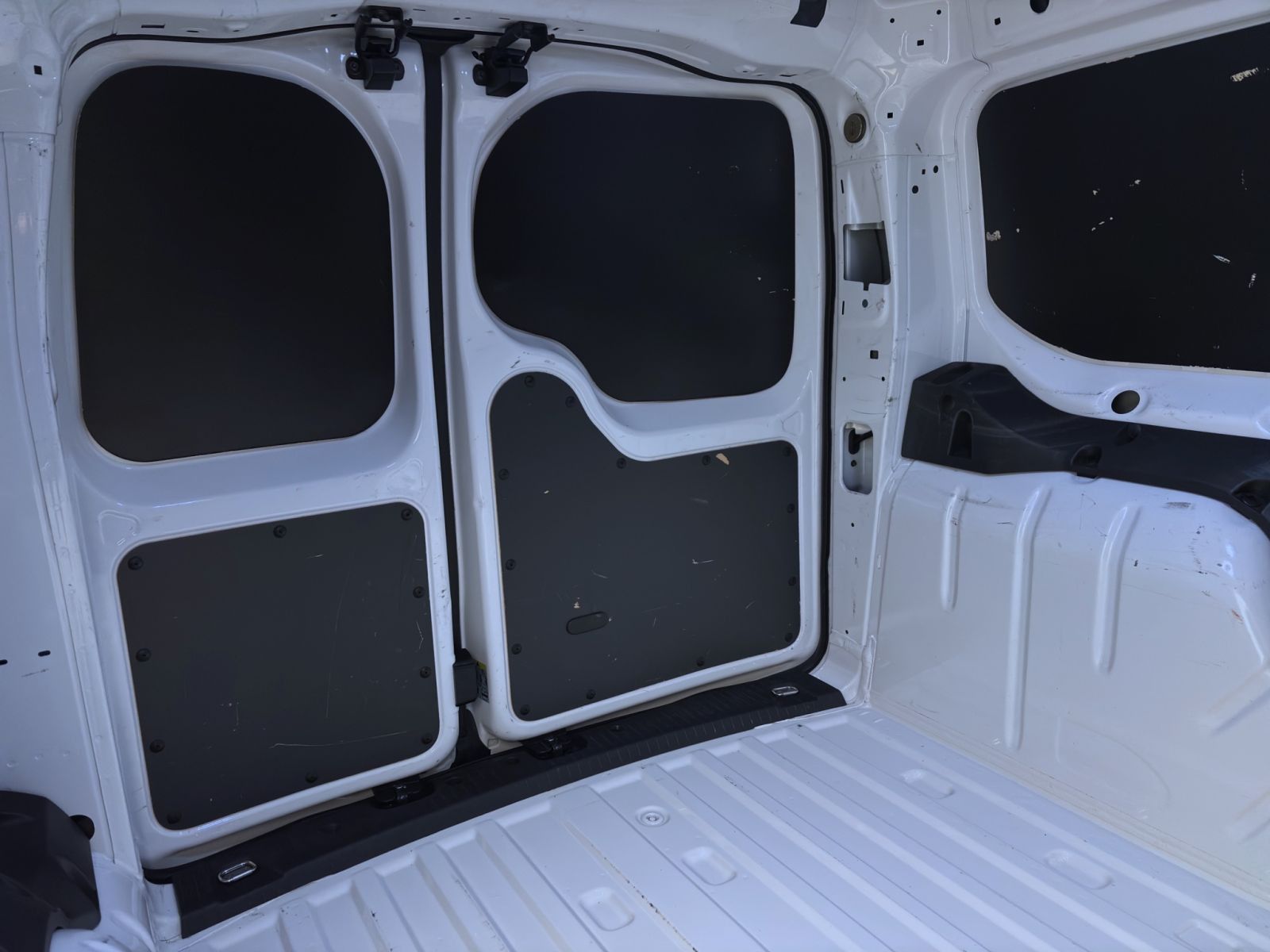 Volkswagen Caddy - Bild 18