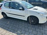 Peugeot 206+ 1.4 75 PS HU-06.26 - Peugeot 206: 2.0