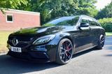 Mercedes-Benz C 63 AMG Mercedes-AMG C 63 T S Mercedes-AMG S - Mercedes-Benz C 63 AMG: Schwarz