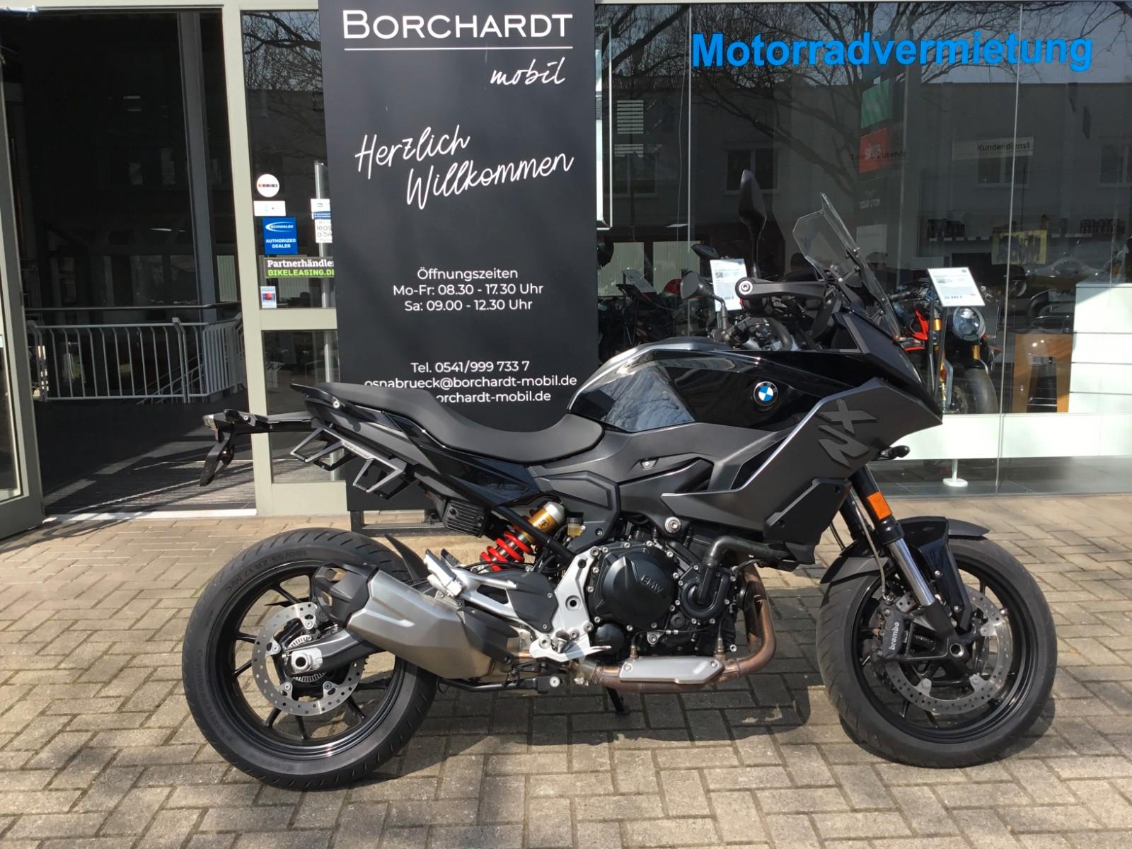 BMW F 900 XR, Triple Black, SOS,4 Pakete, 105 PS