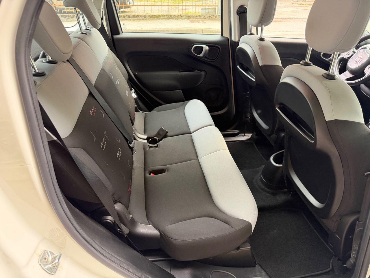 Fiat 500L 2015 — photo 10