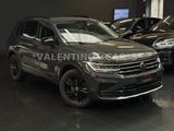 Volkswagen Tiguan Urban Sport DSG/4M/Navi/Kam/ACC/App/Ahk - Volkswagen Tiguan mit Diesel-Antrieb: Grau, Teilleder