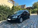 Volkswagen Golf 1.6 FSI Individual Individual - Volkswagen Golf: Fsi