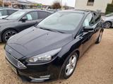 Ford Focus Lim. Titanium, Navi,Winterpaket,PDC - Ford Focus: Schwarz, Titanium