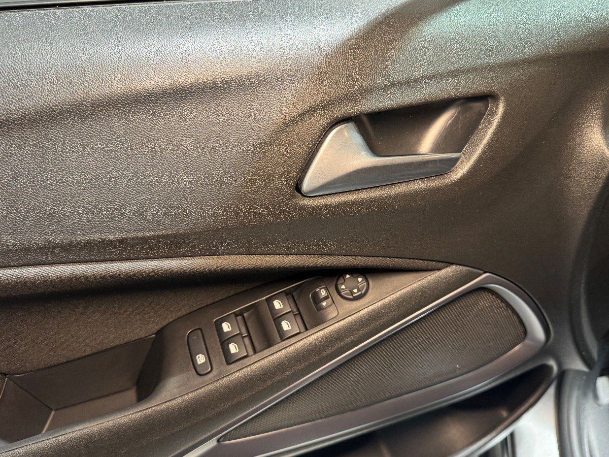Opel Crossland (X) - Bild 8