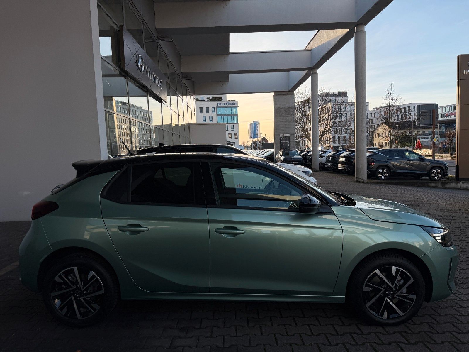 Fahrzeugabbildung Opel Corsa F YES 110PS Hybrid Automatik/LED!