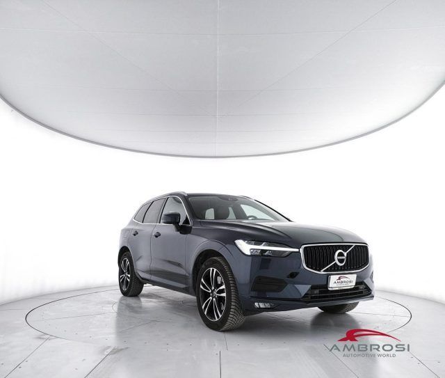 Volvo VOLVO XC60 B4 (d) AWD Geartronic Momentum Pro -  imagem 2
