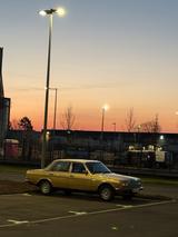 Mercedes-Benz W123 280E scheckheft Schalter restauriert - Mercedes-Benz 280: 280e W123