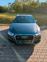 Audi Q3 8U 2.0 Tdi  Quattro S-line - Audi Q3 8U mit Diesel-Antrieb