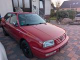 Volkswagen Vento 1.8 CLX Auto CLX - Volkswagen Vento aus 1997