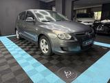 Hyundai i30 1.4 Classic°SCHECKHEFT°KLIMA°RADIO°CD°MP3°