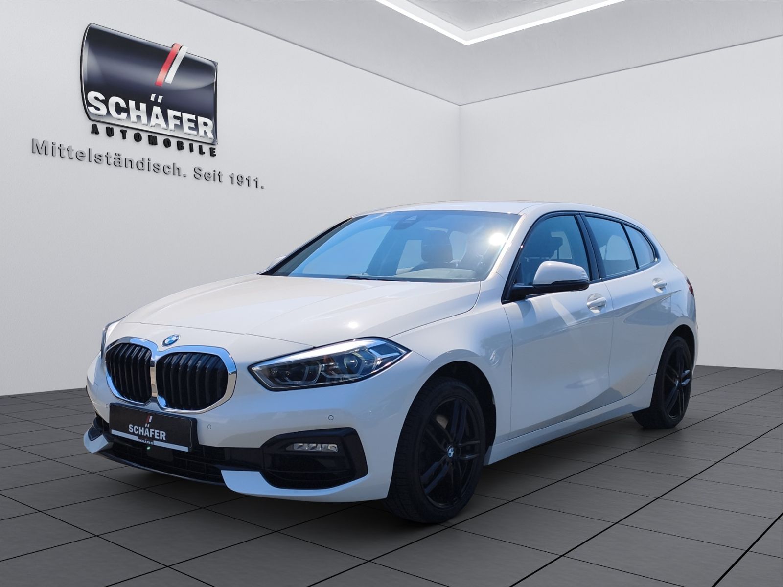 BMW 1 Limousine 118 i Sport Line/LED/17"Alu/PDC v+h