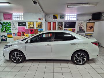 Toyota Corolla - 10