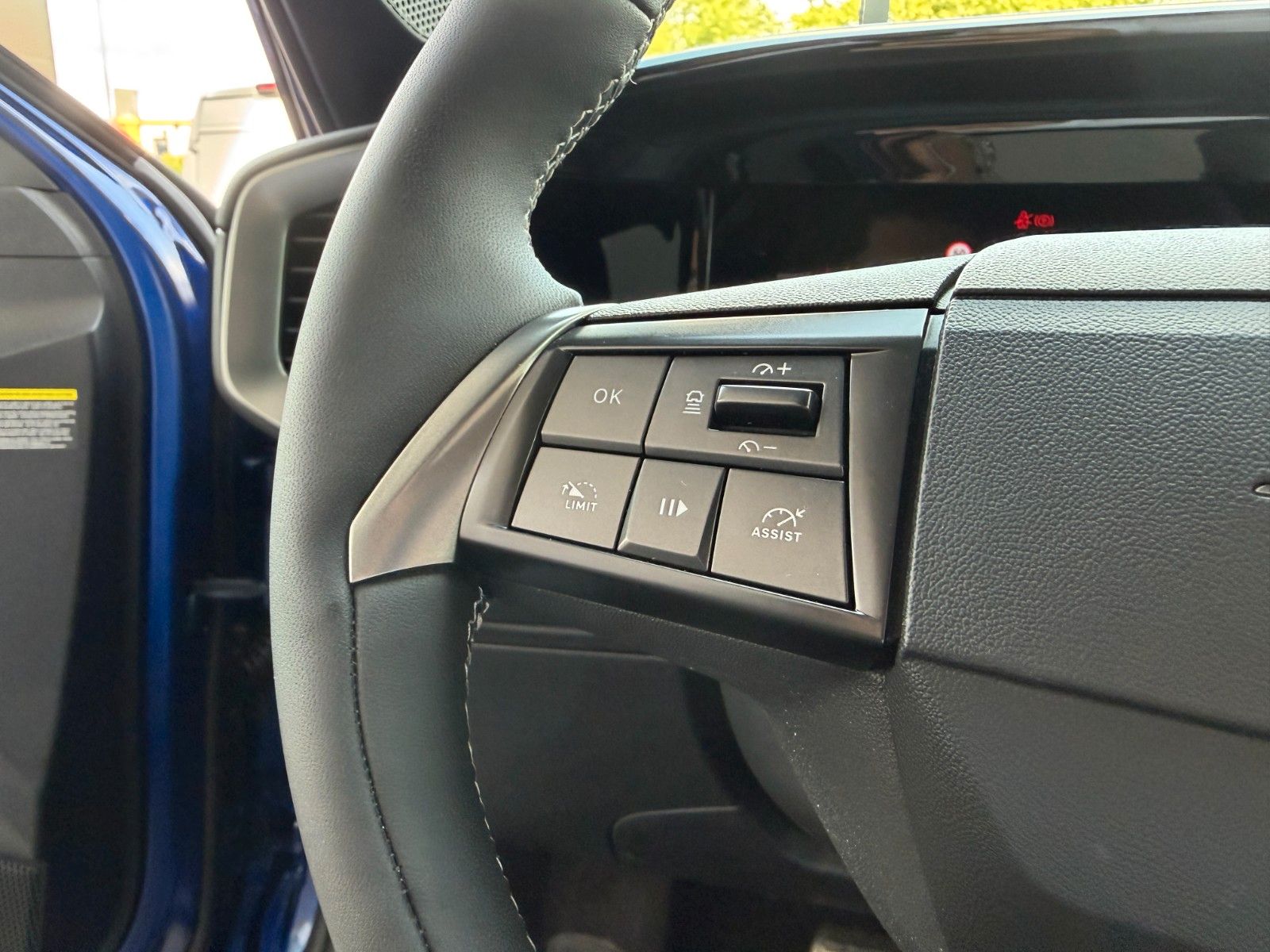 Fahrzeugabbildung Opel Mokka GS 136PS Automatik Hybrid/Navi/AHK!
