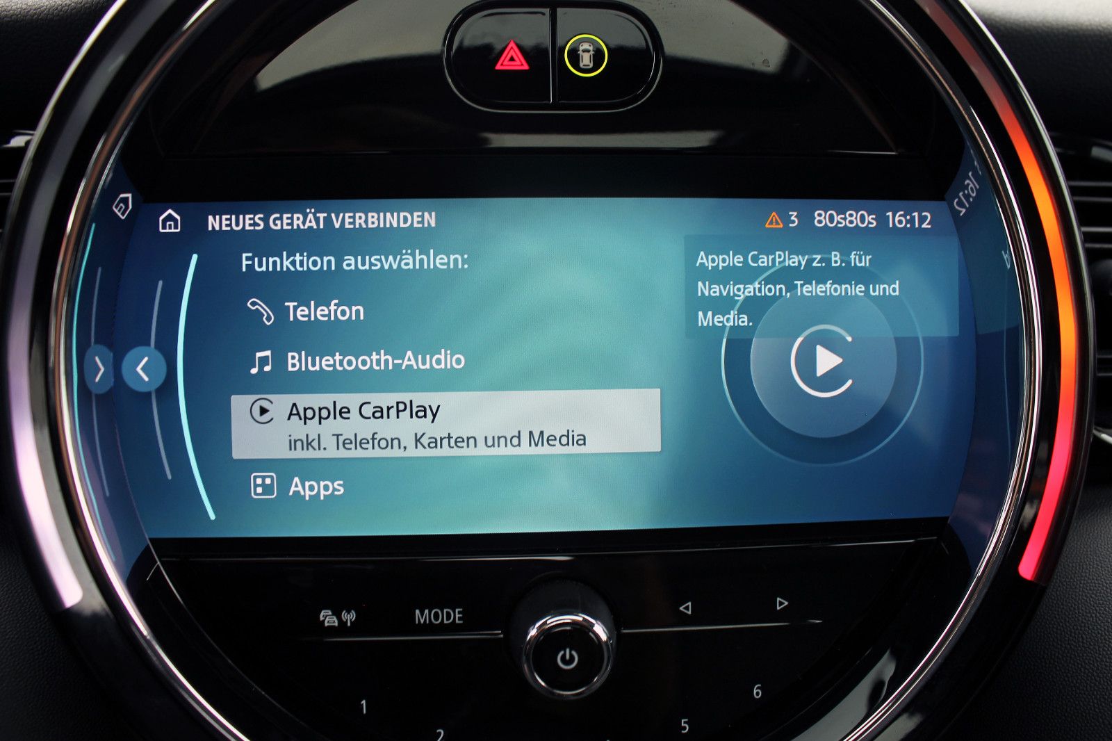 Fahrzeugabbildung MINI Cooper Classic-Trim 5-trg. LED PANO HUD CarPlay