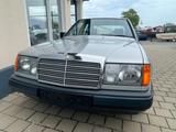 Mercedes-Benz 230E W124 orig.79.000KM Automatik 1.Hand Scheckh - Mercedes-Benz 230: 230e W124