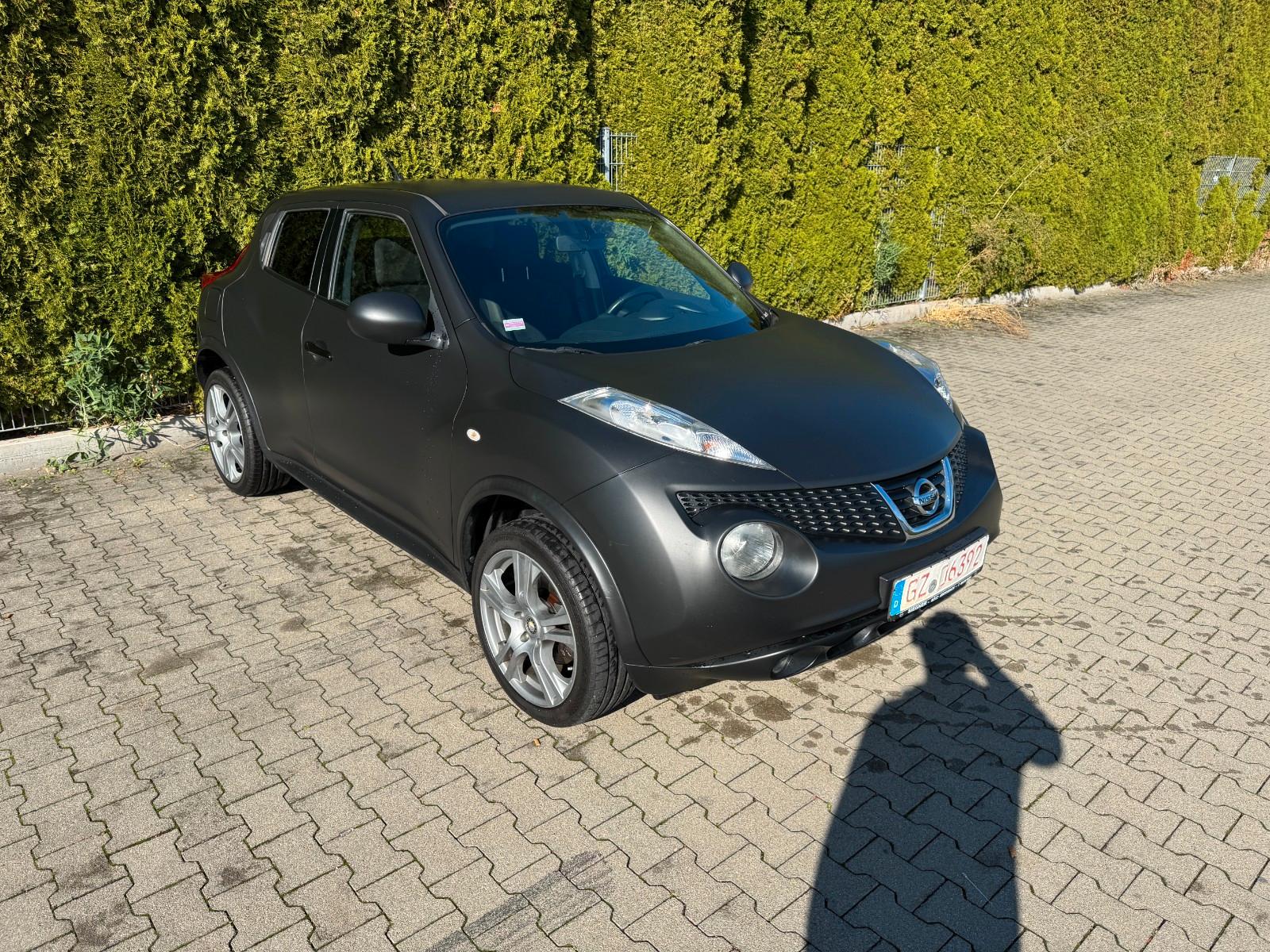 Nissan Juke Pure Black*aus 1-HAND*NAVI*KLIMAAUTO*