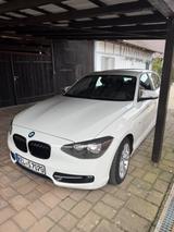 BMW 116i Sport Line Sport Line - BMW 116 aus 2012: 116i