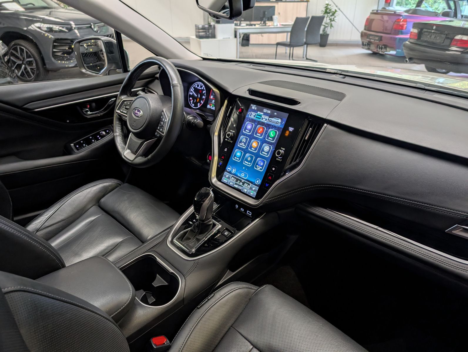 Fahrzeugabbildung Subaru Outback 2.5i Platinum EyeSight LED ACC CAM LEDER