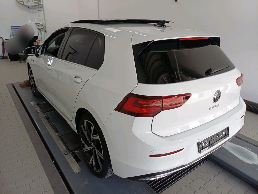 Volkswagen Golf VIII Limo Style Pano IQ-LED Matrix Navi, миниатюра 3