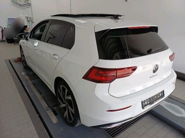Volkswagen Golf - 3