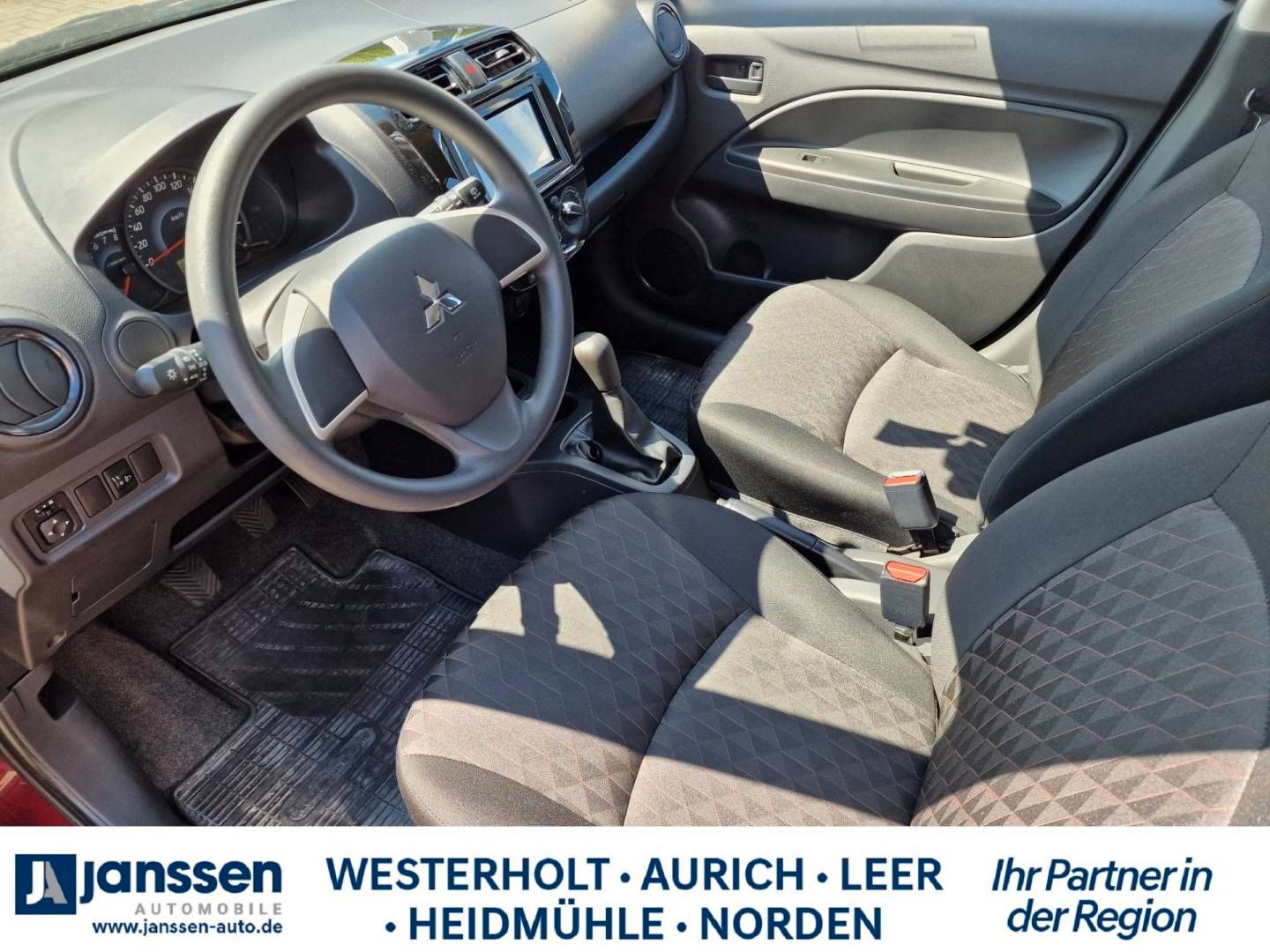 Fahrzeugabbildung Mitsubishi Space Star Select +