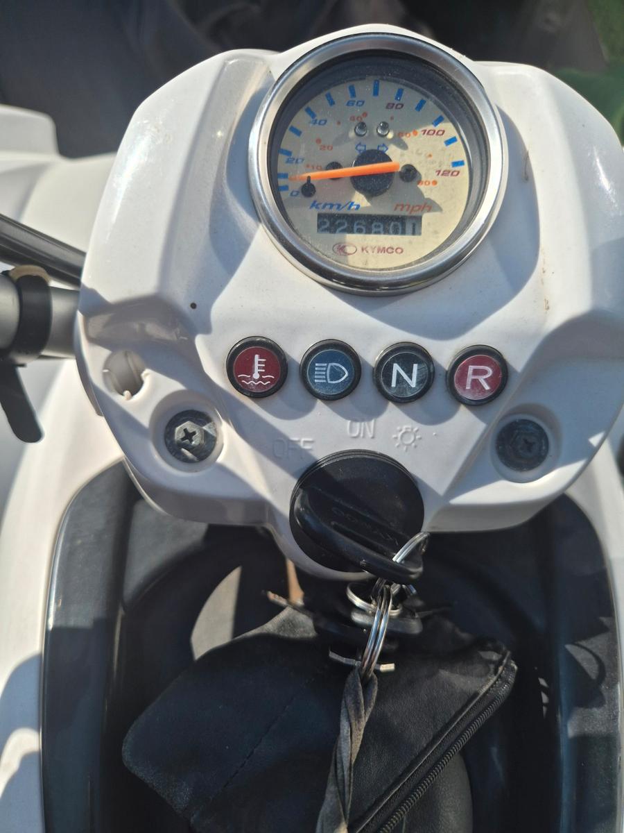 Kymco  2009 — photo 7