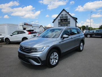 Volkswagen Tiguan Allspace - 1