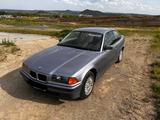 BMW 316 318i Coupe 316i - BMW 316 aus 1995: Coupe, 316i