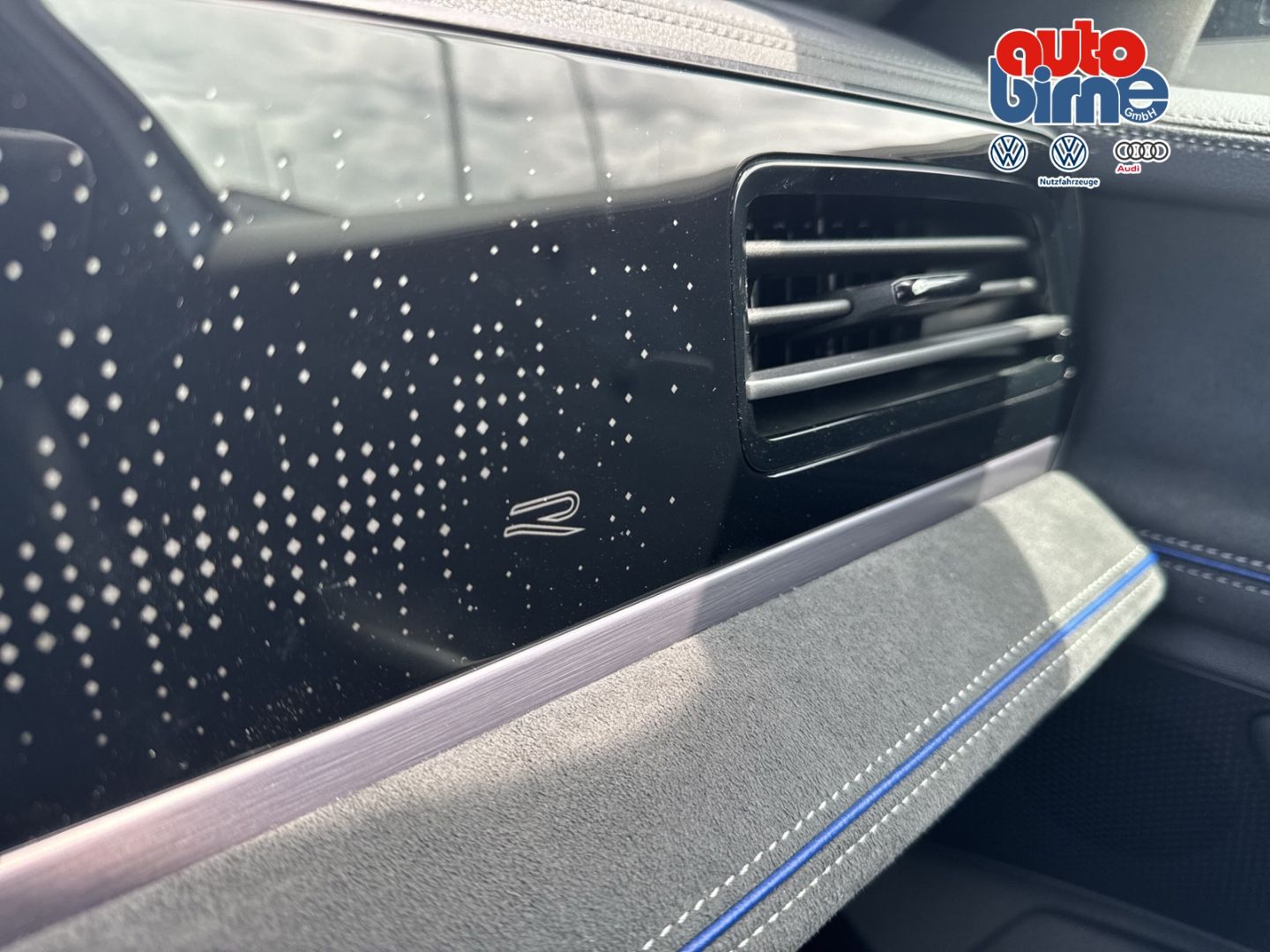 Passat 2.0 TDI R-Line Signature  4Motion HUD Sta