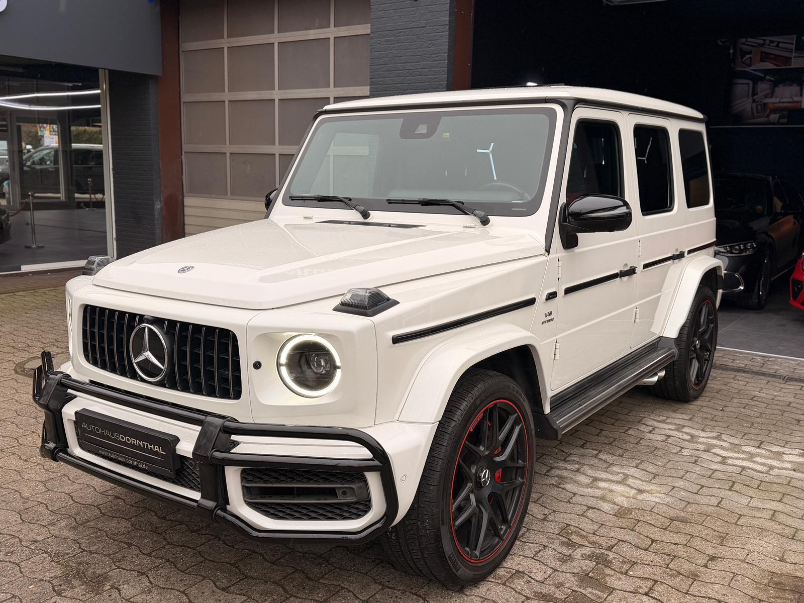 Mercedes-Benz G 63 AMG EDITION 1/JUNGE STERNE/STHZ/AHK/FOND