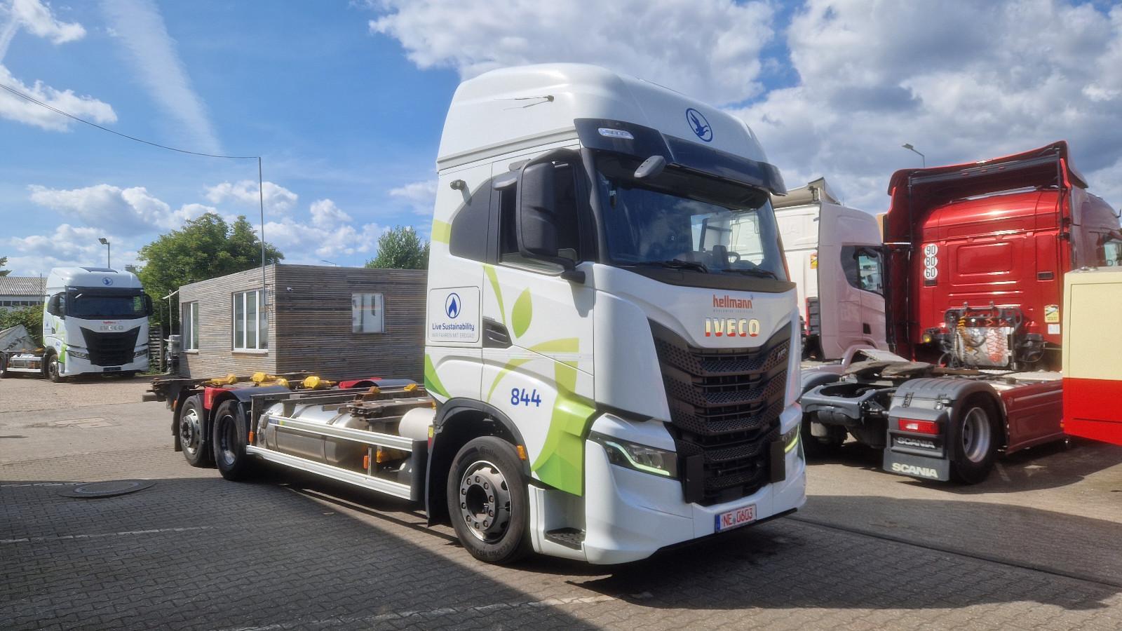 Iveco 460 S-Way, LNG,  Retarder BDF Service neu