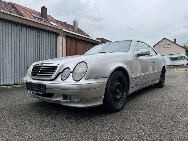 Mercedes-Benz CLK 200 SPORT