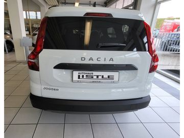 Fahrzeugabbildung Dacia Jogger Extreme+ 1.0 TCe 110 7-Sitzer Navi+SHZ+KA
