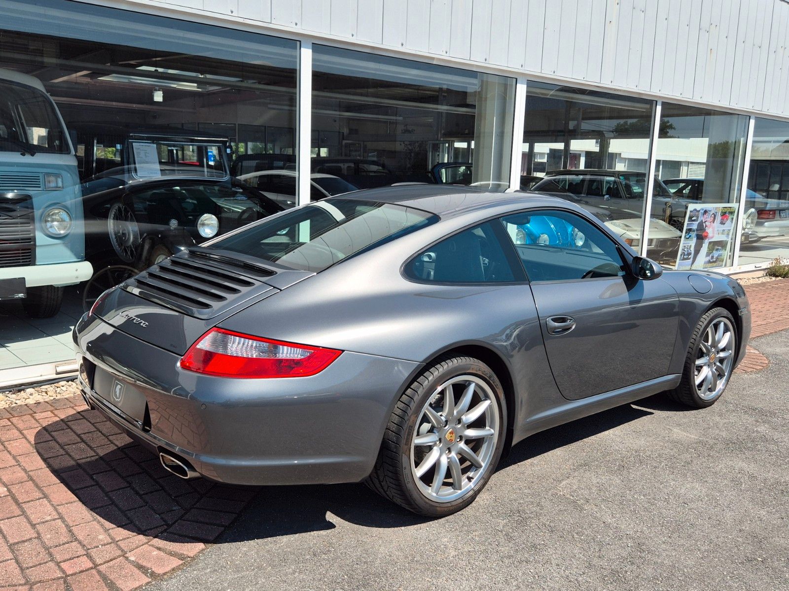 Fahrzeugabbildung Porsche 997 Carrera/Dt./Historie/Meteor Grau/Top