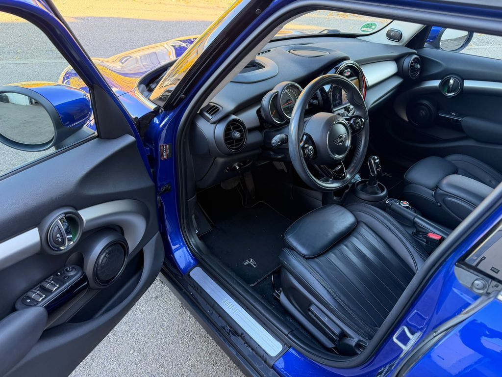 MINI Cooper 2019