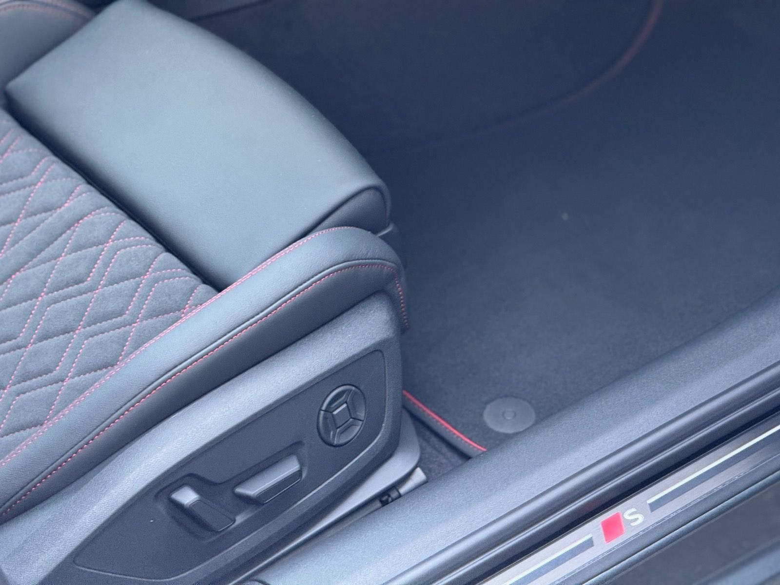 Audi S5 - Bild 15