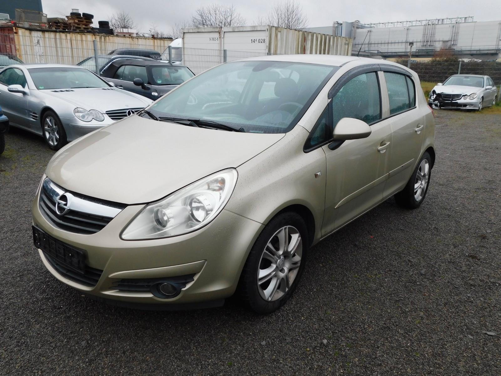 Opel Corsa D Edition